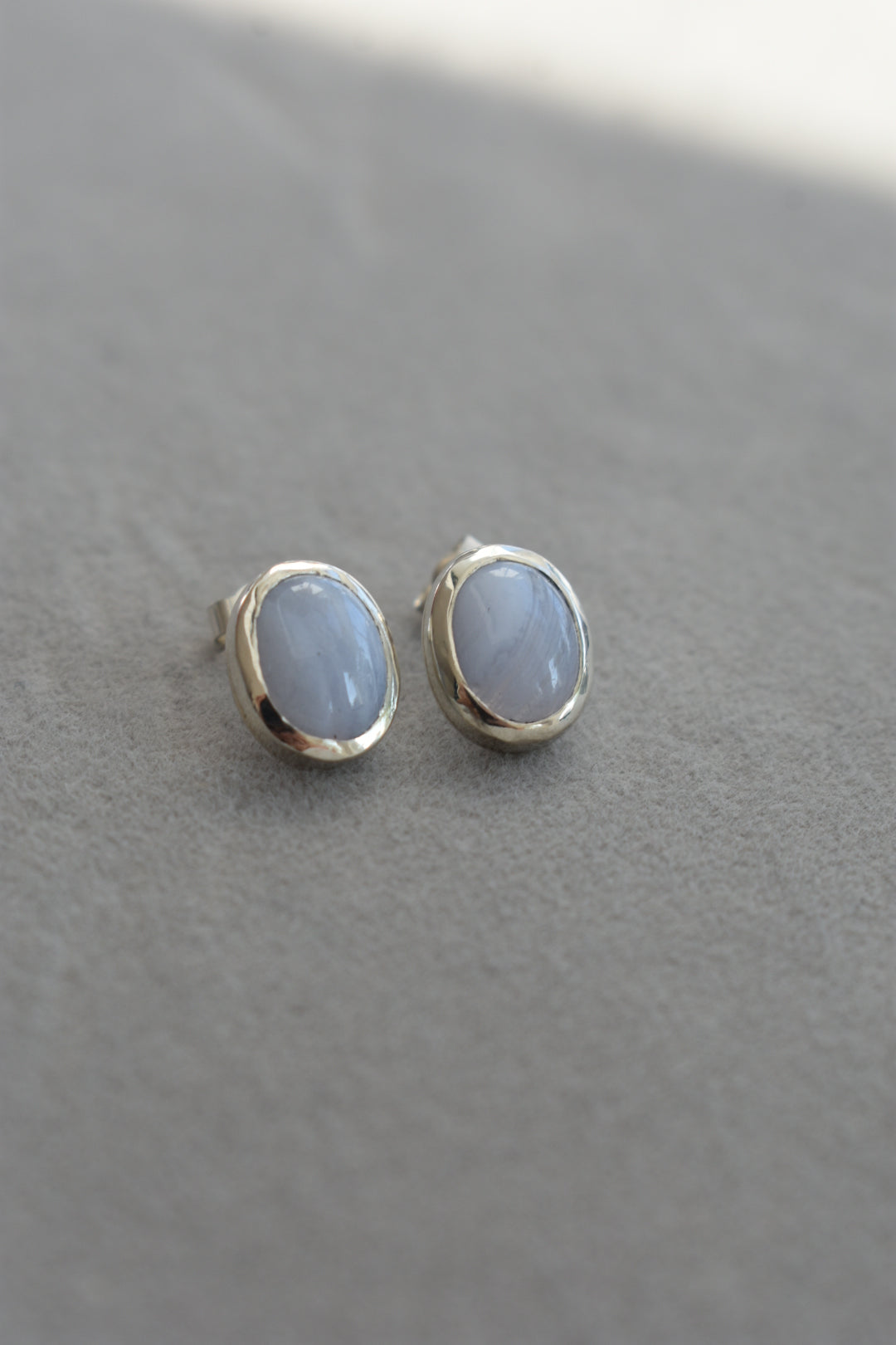 Boucles D'oreilles Calcédoine Dentelle Ovale