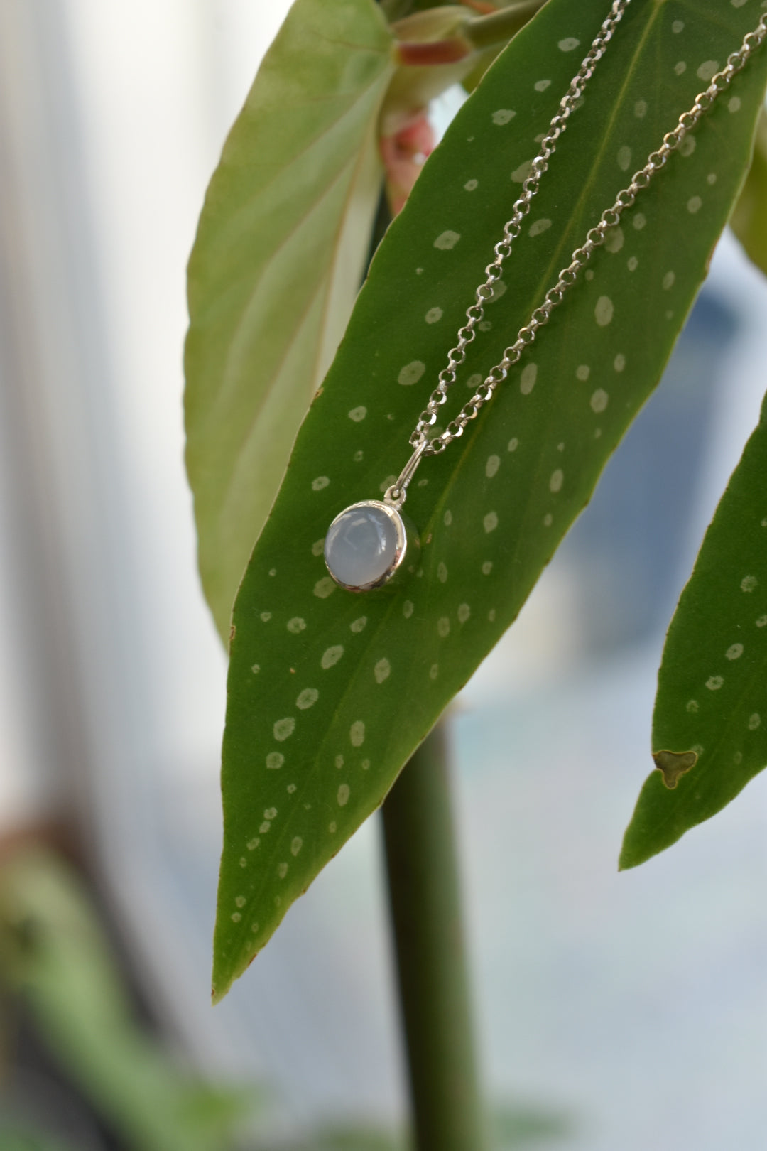 Pendentif Calcédoine 8mm