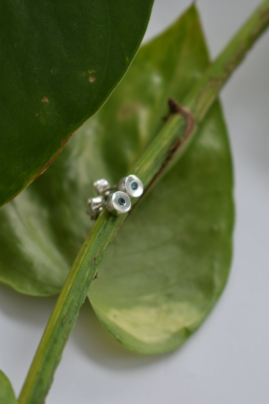Boucles D'oreilles Diamants Bleus 2mm