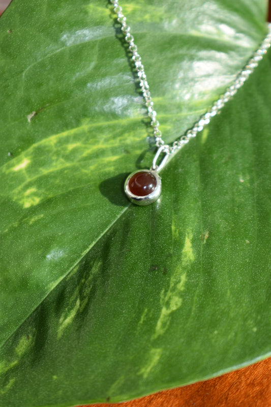 Pendentif Agate Rouge 6mm